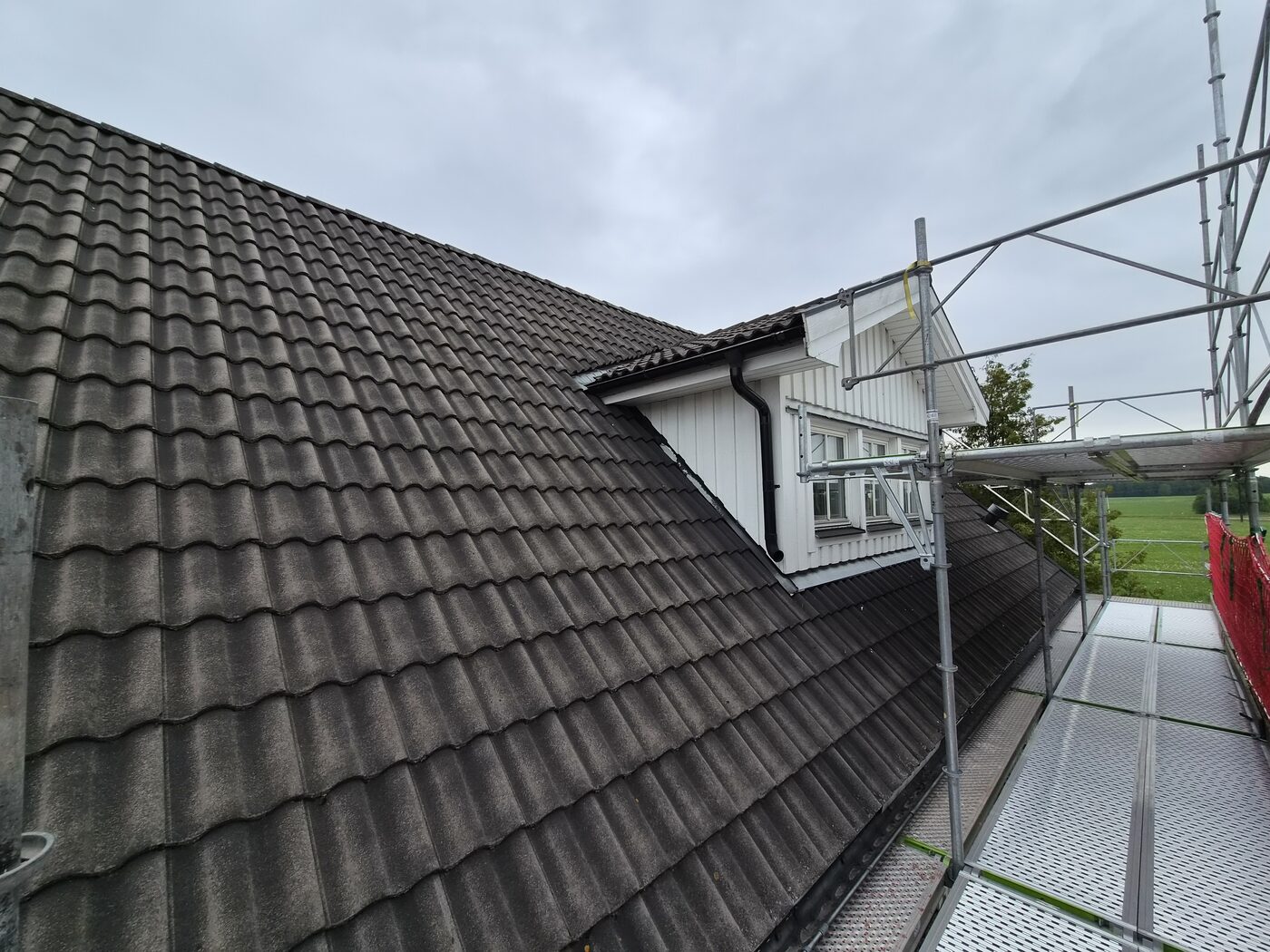 Tak före renovering i Borlänge
